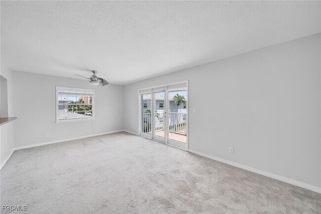 Building Photo - 3338 N Key Dr