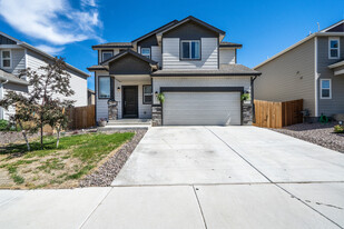 Building Photo - 10862 Yuba Dr