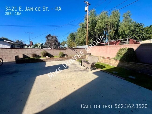 Building Photo - 3421 E Janice St