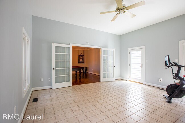 Building Photo - 5 br, 3.5 bath House - 533 Post Oak Rd
