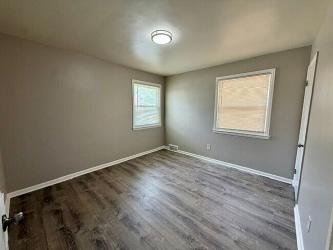 Building Photo - Section 8 Only Newly Renovated 2 Bedroom Brick Ranch – $1,300/Month