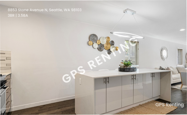 Building Photo - 8853 Stone Ave N