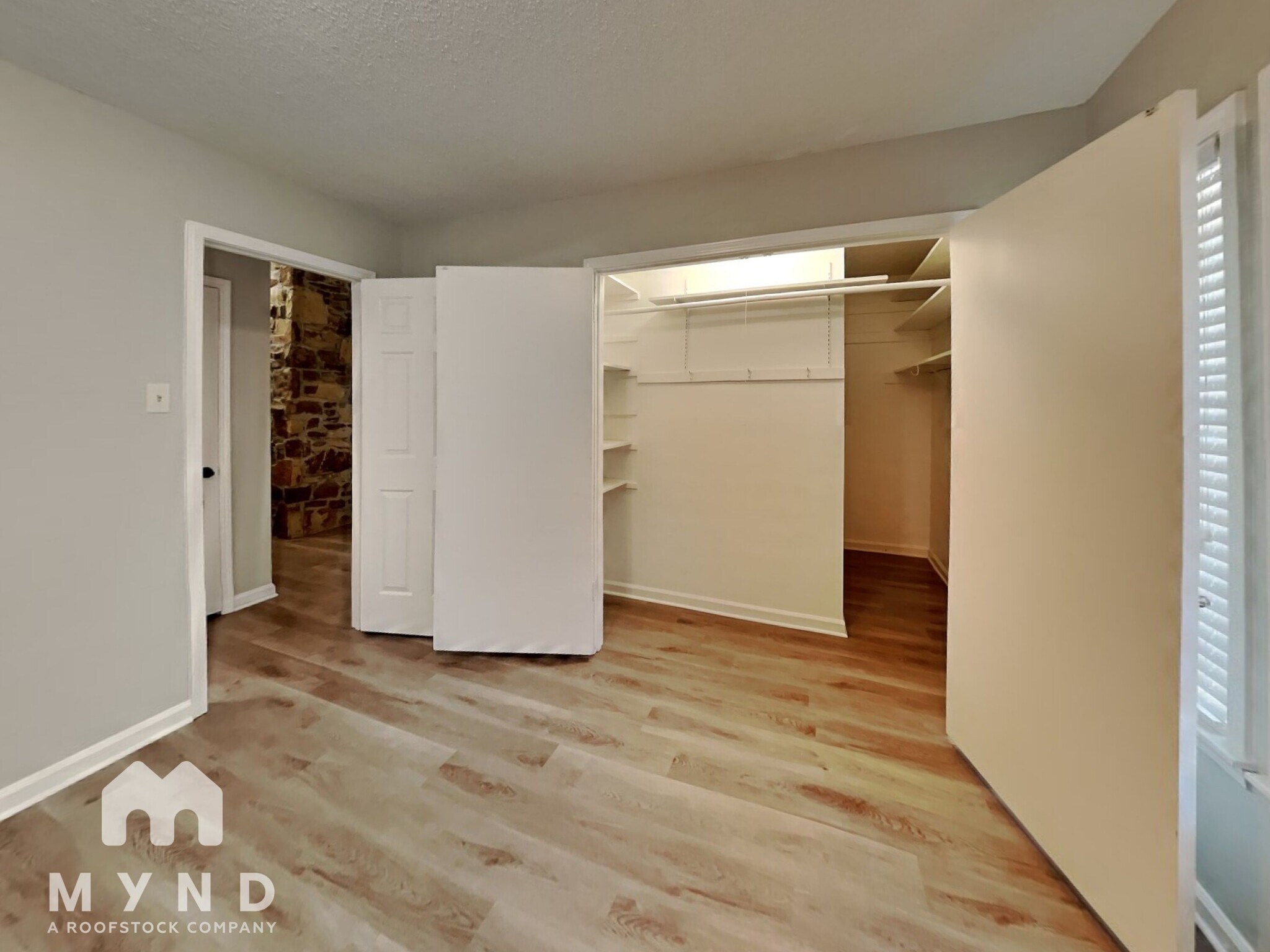 Building Photo - 2506 Cardigan Dr