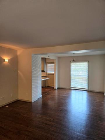 Building Photo - 6015 Reiger Ave