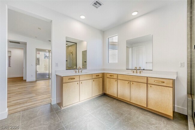 Building Photo - 1041 Soaring Sage Ave
