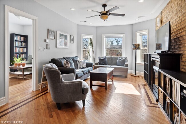 Building Photo - 6301 N Richmond St