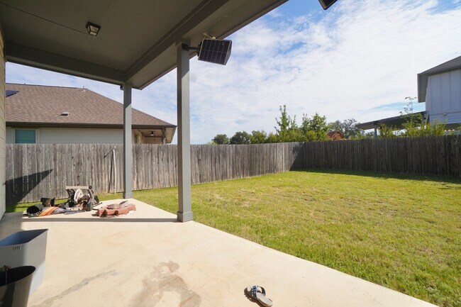 Building Photo - 445 Arrowhead Vine St