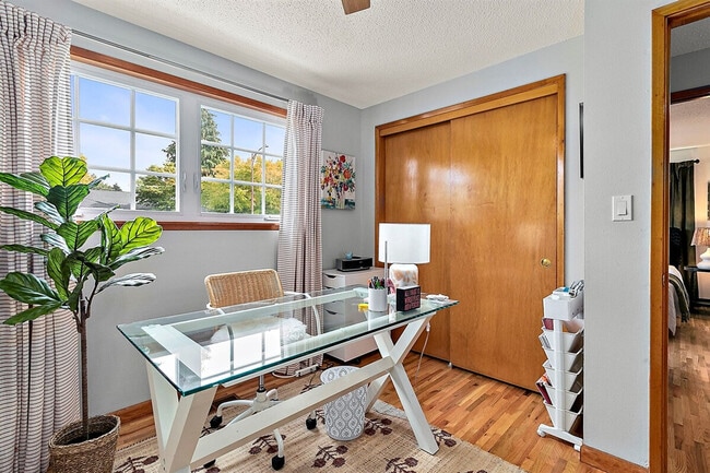 Building Photo - 5717 N 18th St