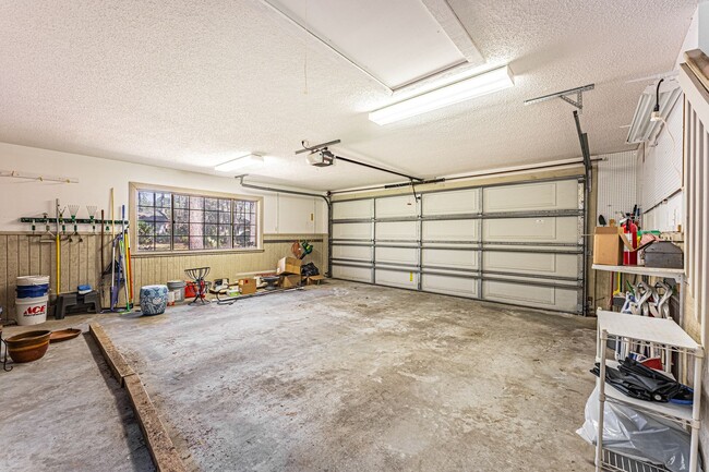 Building Photo - Sea Pines Golf Club Rental