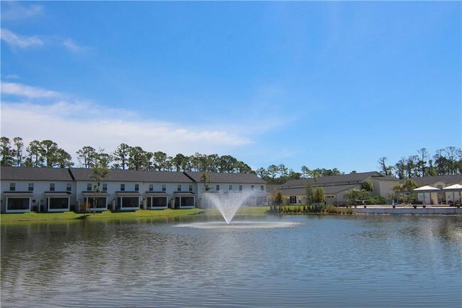Building Photo - 702 Mariners Cir