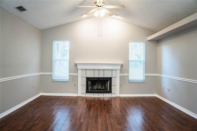Building Photo - 2326 Deerbrook Dr