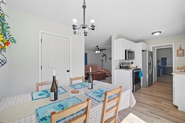 Building Photo - 3400 Sarra Ln