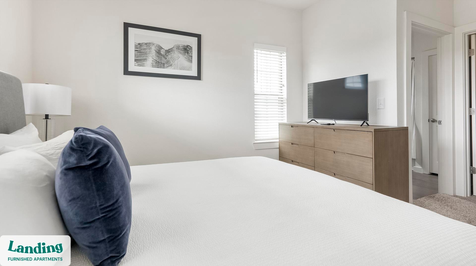 Building Photo - 13301 Dessau Rd