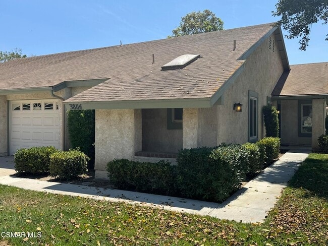 Primary Photo - 38114 Village 38