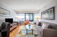 Building Photo - 127 Greyrock Pl