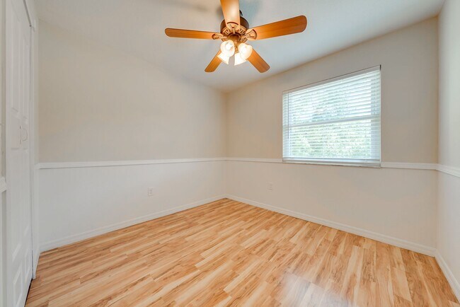 Building Photo - Serene 3-Bedroom Home on 1 Acre Lot