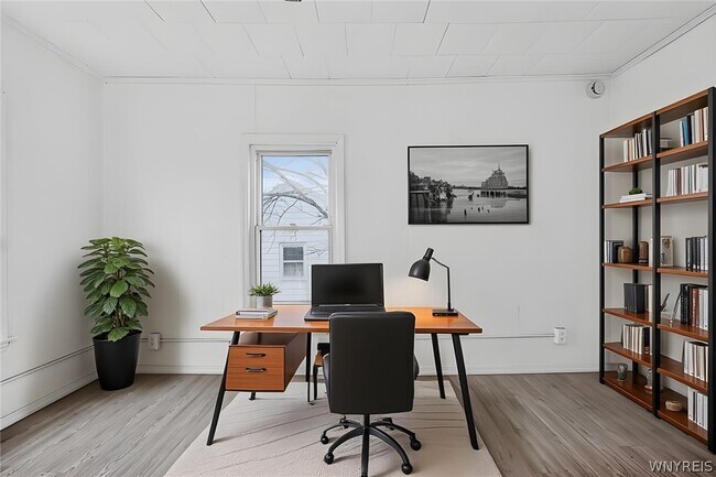 Building Photo - 609 22nd St