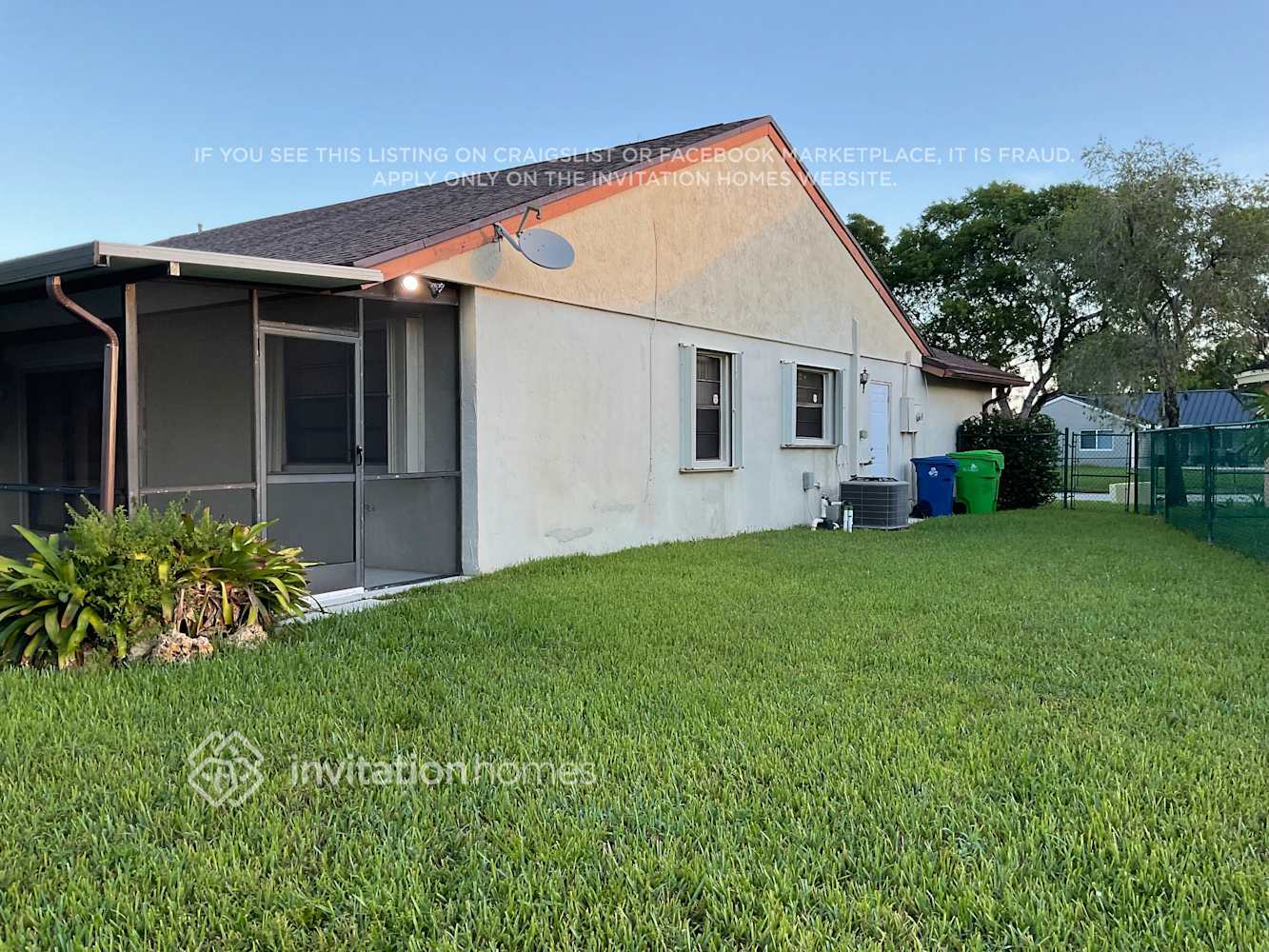 Building Photo - 15026 SW 13th Pl