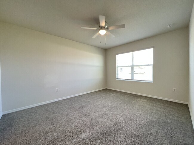 Building Photo - **COMING SOON**4 bd/2bath Home available i...