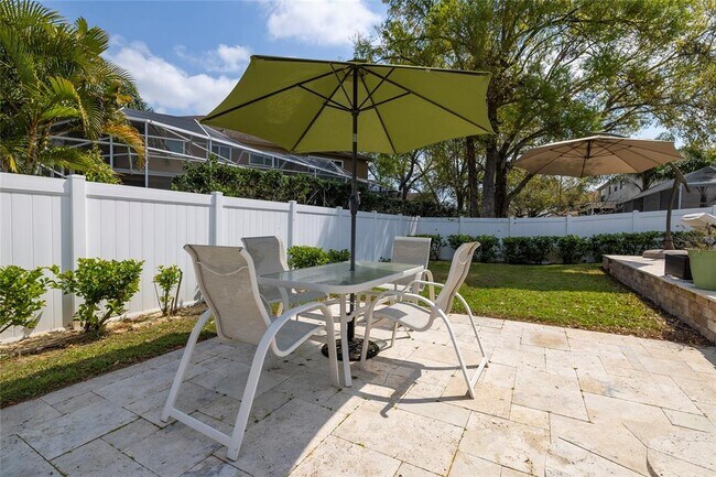 Building Photo - 4859 Augusta Ave