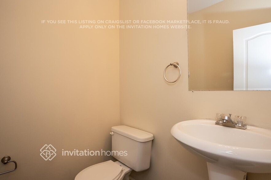 Building Photo - 2420 Brighton Ct