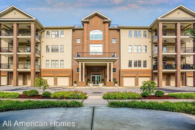 Primary Photo - 3 br, 2.5 bath House - 220 HUGH SHELTON LO...