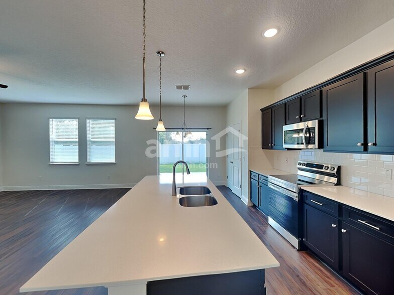 Building Photo - 2780 Ponds Trl