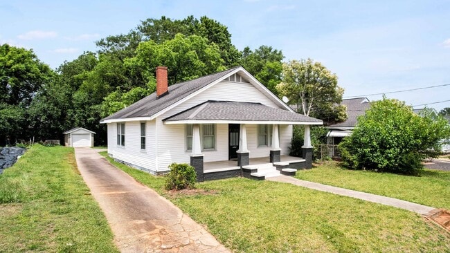 Building Photo - 1166 Pendleton St
