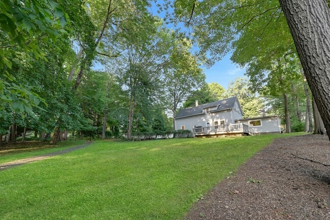 Building Photo - 288 S Van Dien Ave