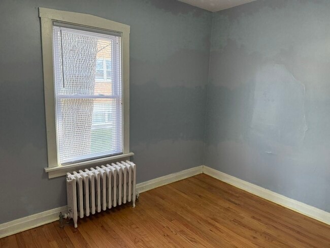 Building Photo - 7907 W Grand Ave