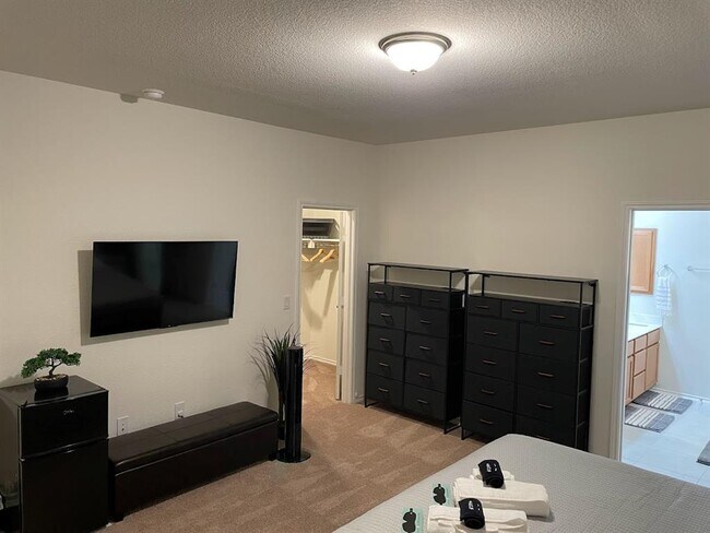 Building Photo - 7702 Libretto Ln