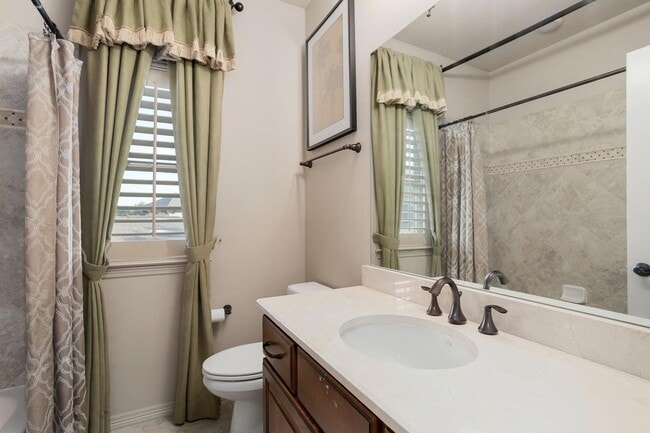 Building Photo - 2607 Hollingsworth Pine Ln