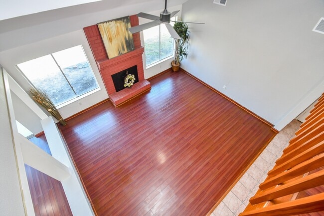 Building Photo - 11414 Chariot Dr