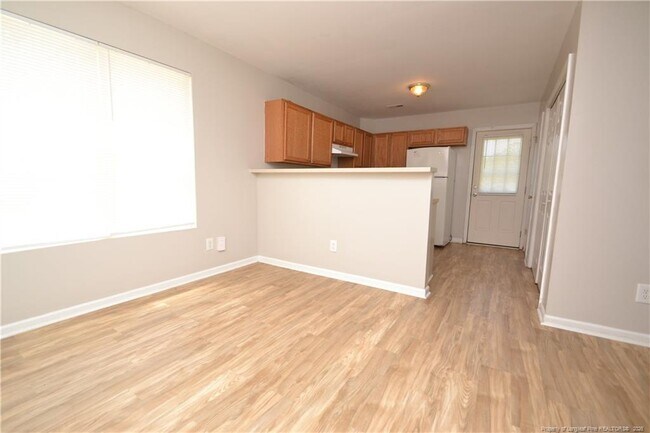 Building Photo - 824 Cumberland St