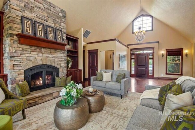 Building Photo - Exquisite home on acreage in Star