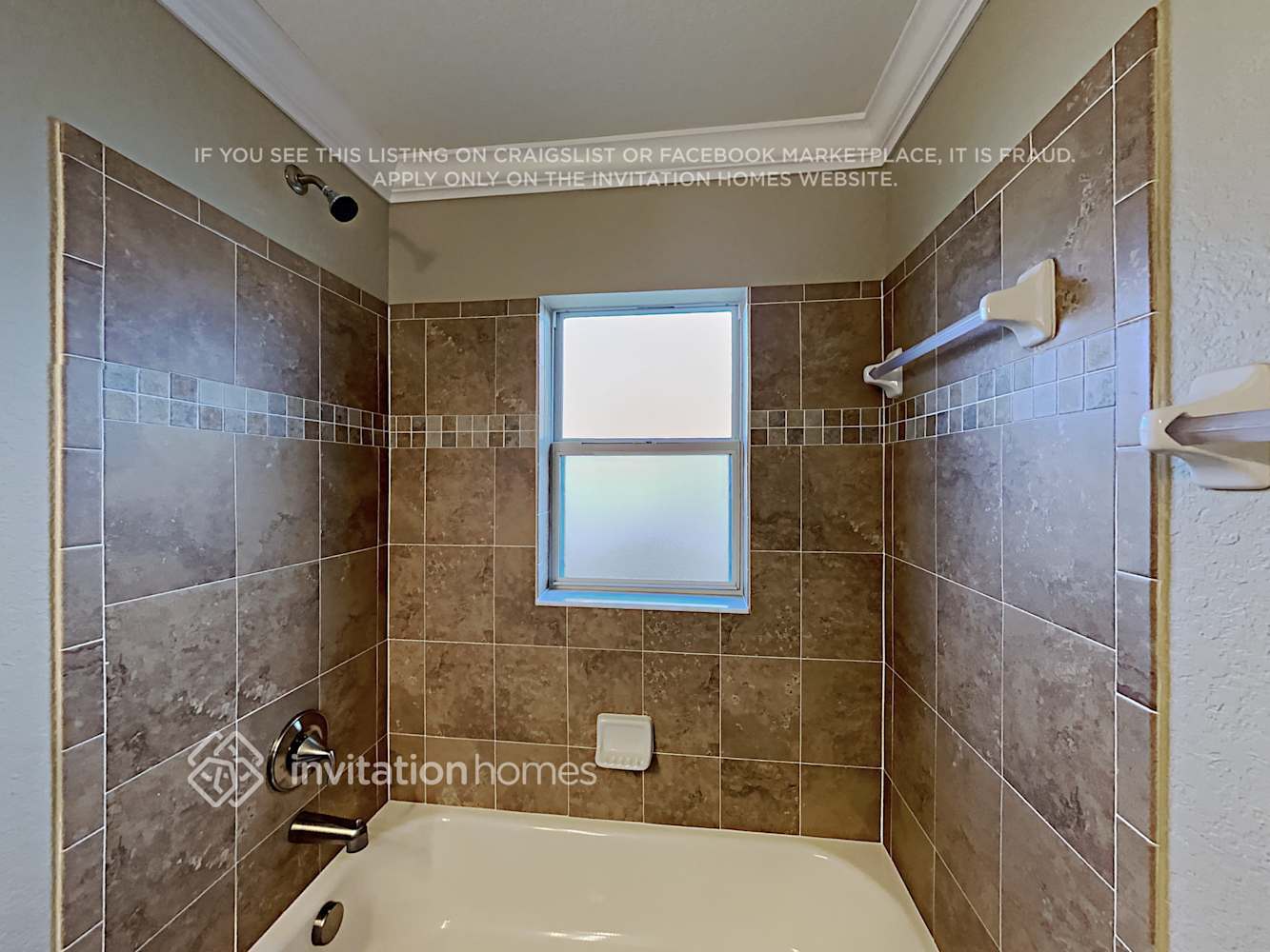 Building Photo - 3393 Mahogany Pointe Loop