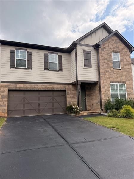 Building Photo - 215 Foxhill Dr