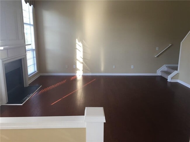 Building Photo - 708 Wendlebury Ct