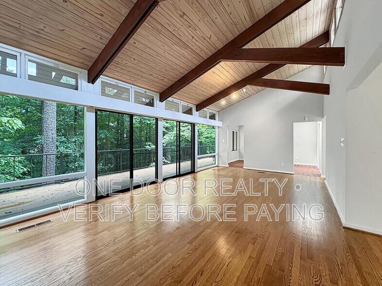 Building Photo - 609 Indian Springs Ct