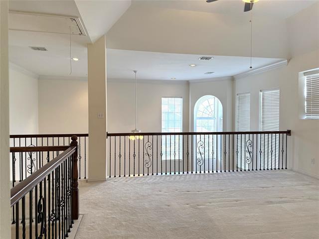 Building Photo - 2704 Meadow Hills Ln