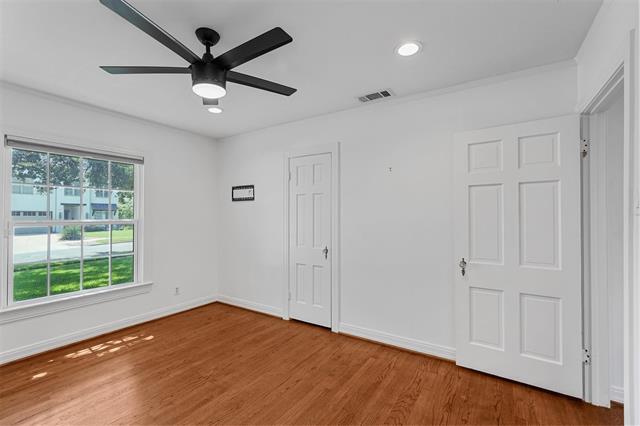 Building Photo - 6421 Kenwood Ave