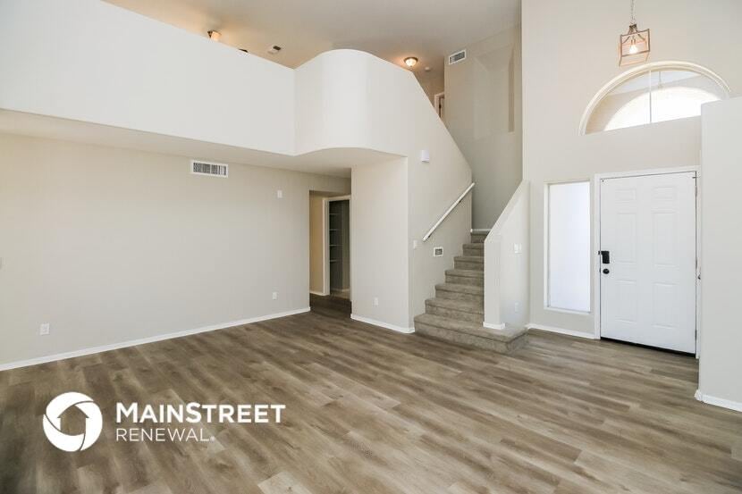 Building Photo - 2541 W Gary Dr