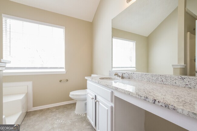 Building Photo - 3418 Newgold Ter