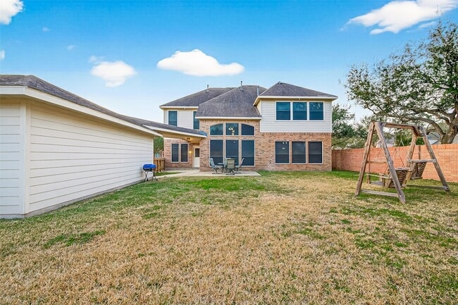 Building Photo - 21103 Falcon Creek Ct