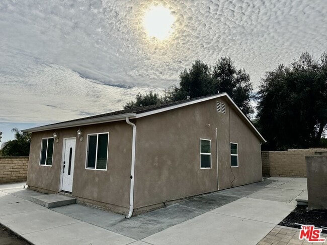 Building Photo - 13787 De Garmo Ave
