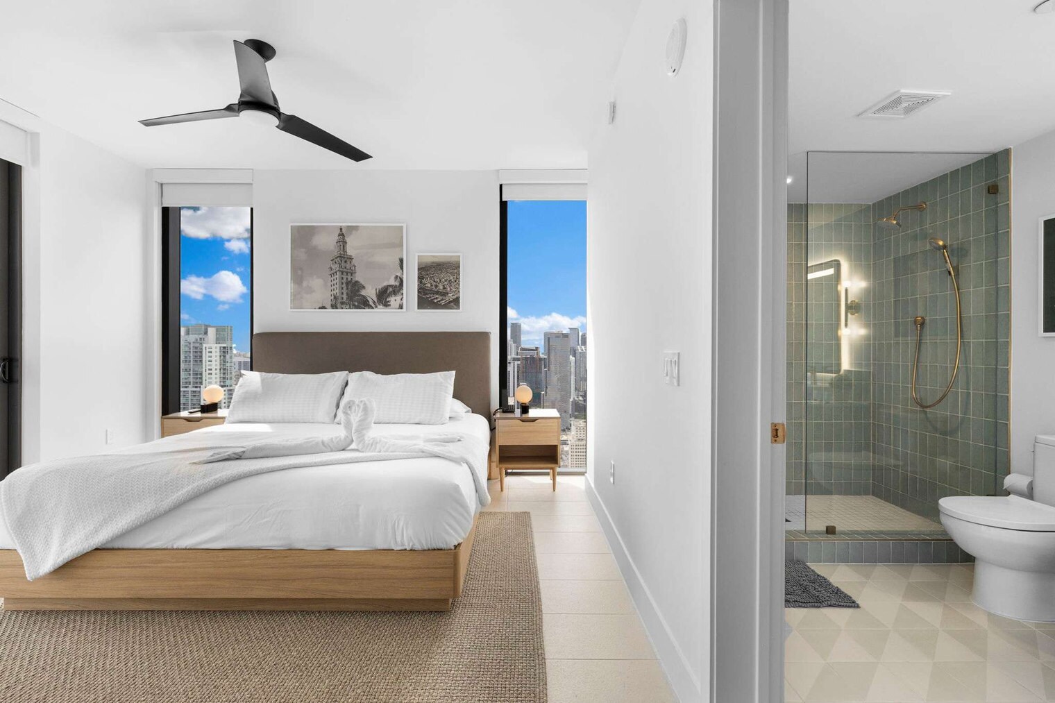 Building Photo - 159 NE 6th St