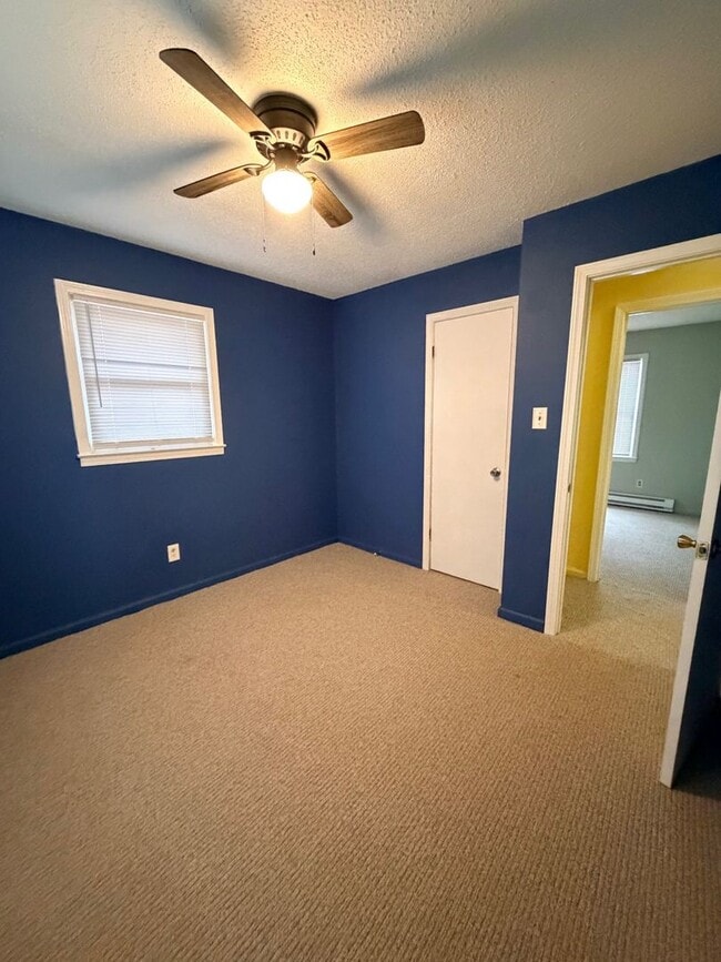 Building Photo - 307 McKellar Dr