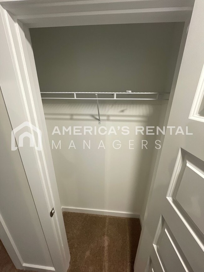 Building Photo - DEPOSIT PENDING! Home for Rent in Oak Grove, AL!!! Available to View Now!