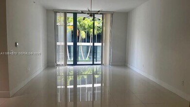 Building Photo - 2960 NE 207th St