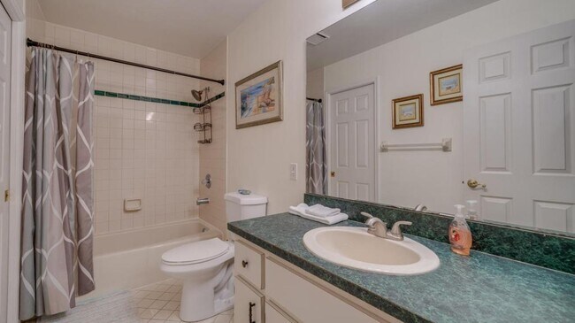 Building Photo - 155 Anchorage St